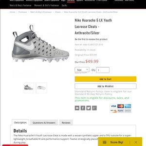 Boys Nike Cleats.  🏈🥍 Gray and white, size 3.